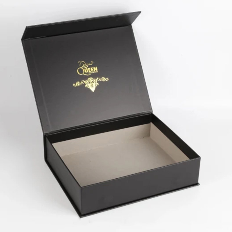 Custom Magnetic Closure Boxes with Foil Gold Print