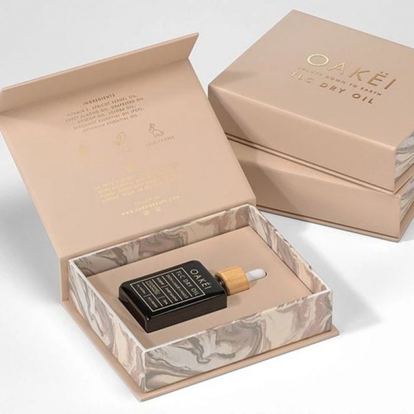 Custom Magnetic Flip Top Gift Boxes with Die Cut Insert