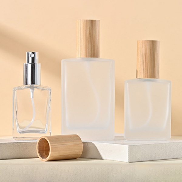 Empty Square Glass Spray Bottles with Bamboo Caps 30ML 50ML 100ML Clear Frosted